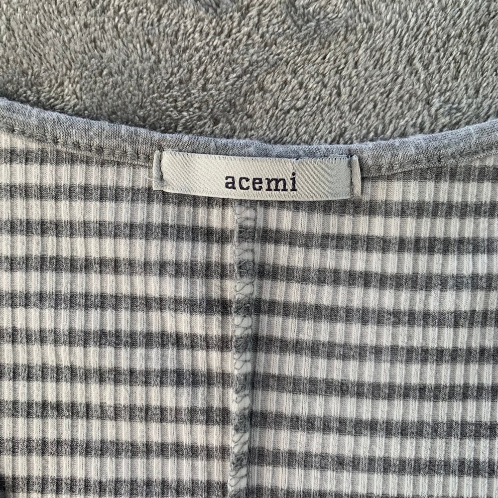 Striped Tank Top V-Neck Gray White Sleeveless Casual Cute Layered Hem Rib Knit S - Picture 3 of 9